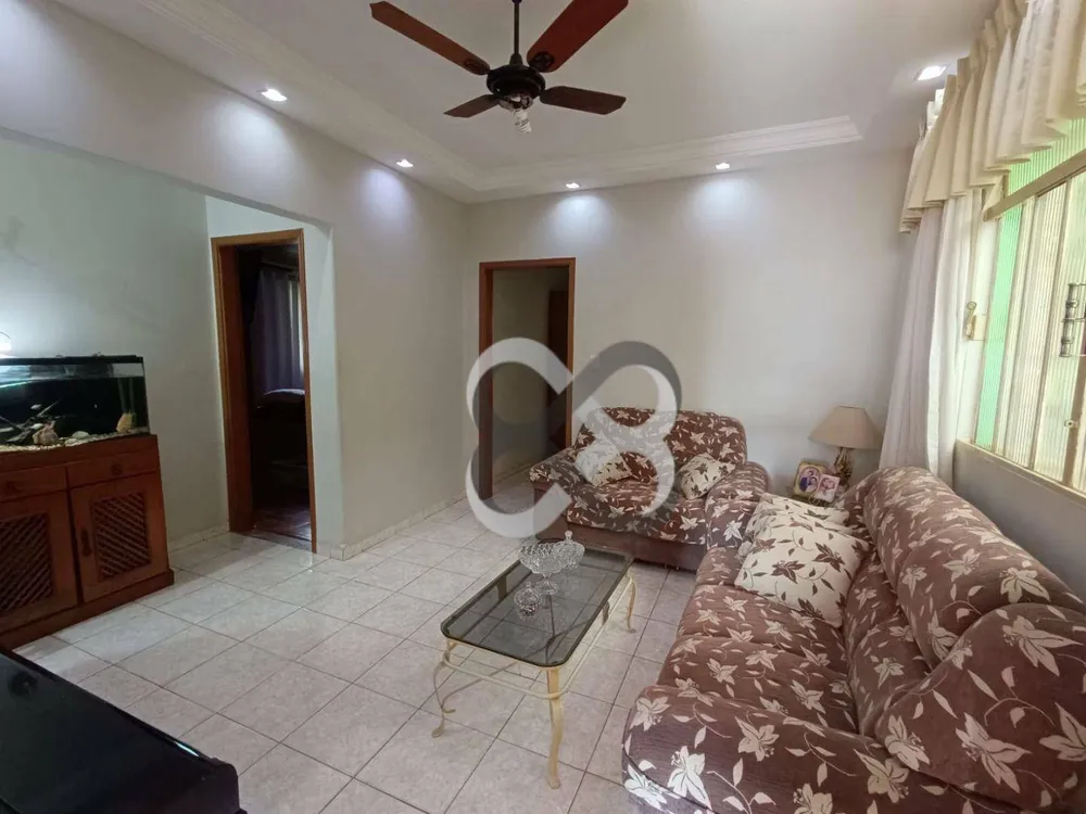 Casa, 4 quartos, 217 m² - Foto 4
