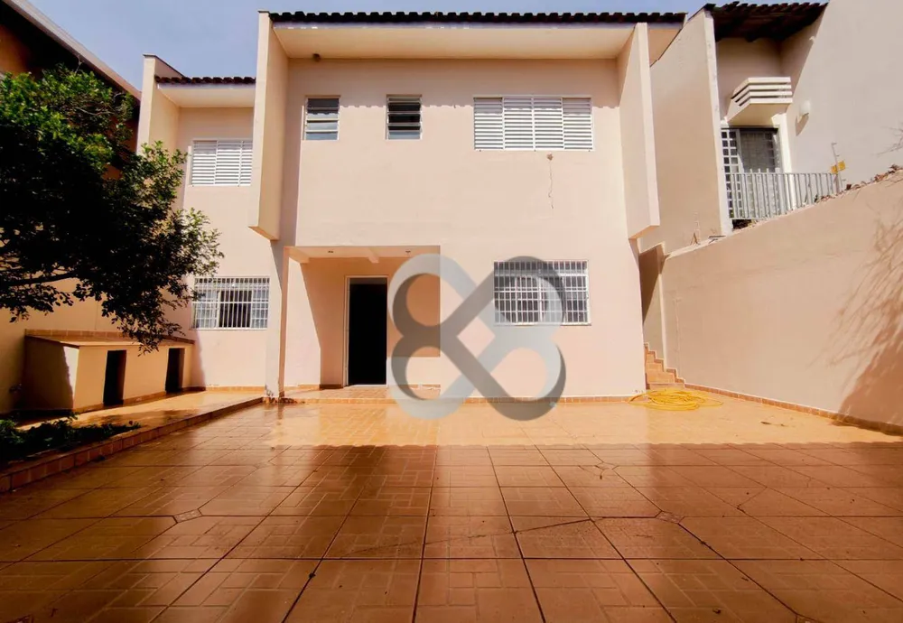 Casa, 3 quartos, 176 m² - Foto 2