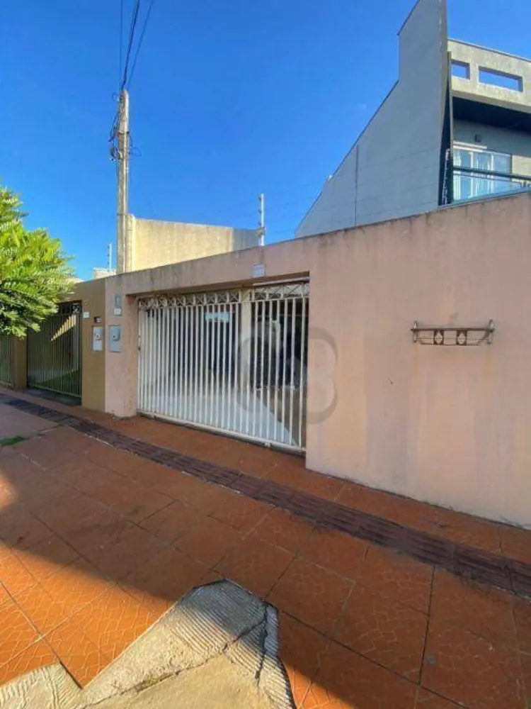 Casa, 3 quartos, 90 m² - Foto 1