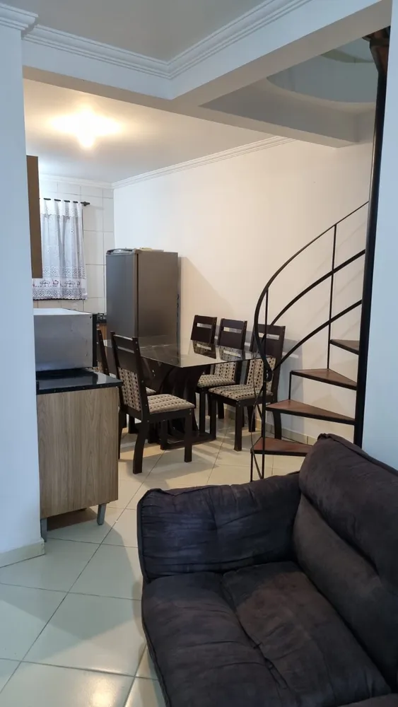 Casa, 2 quartos, 109 m² - Foto 1