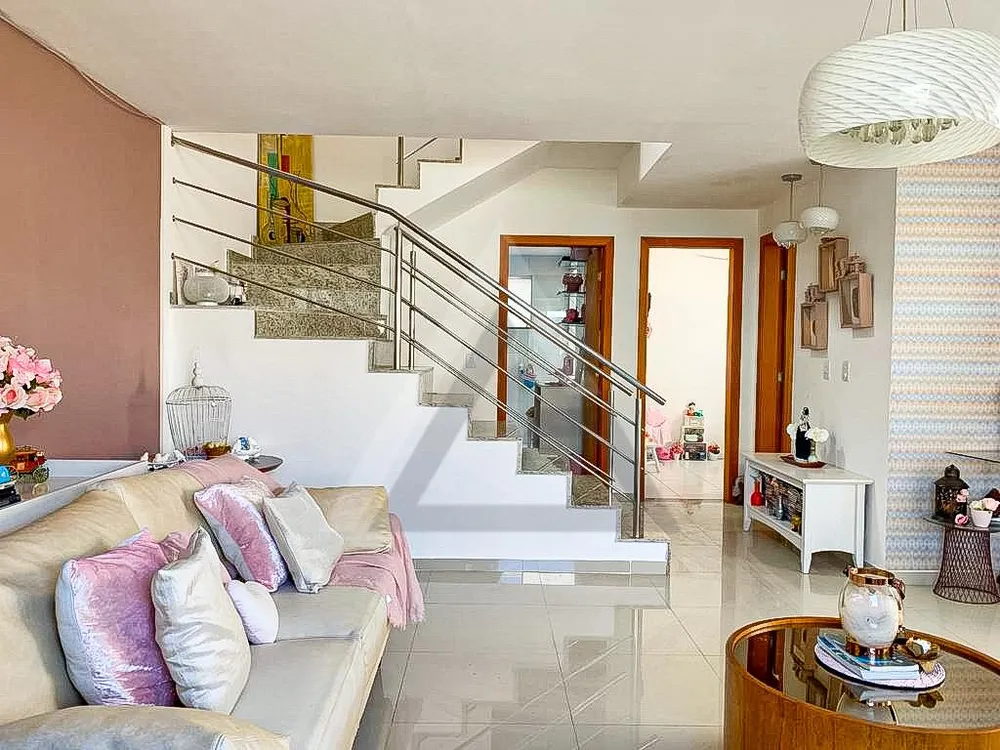 Casa de Condomínio, 4 quartos - Foto 1