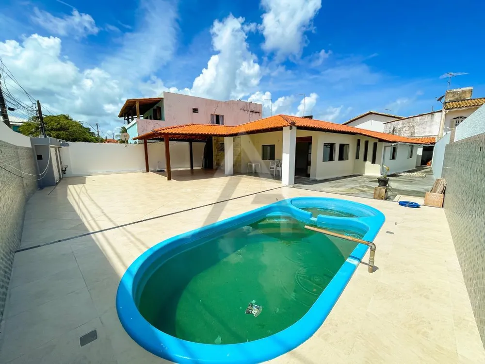 Casa, 4 quartos, 182 m² - Foto 1