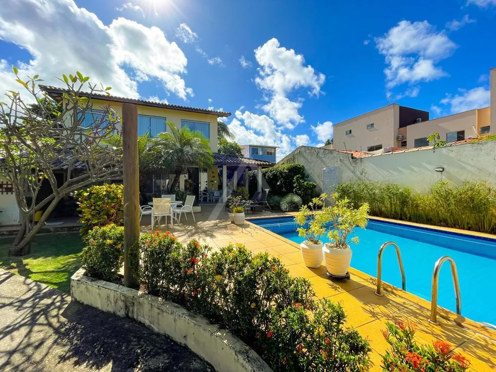 Casa, 4 quartos, 174 m² - Foto 1