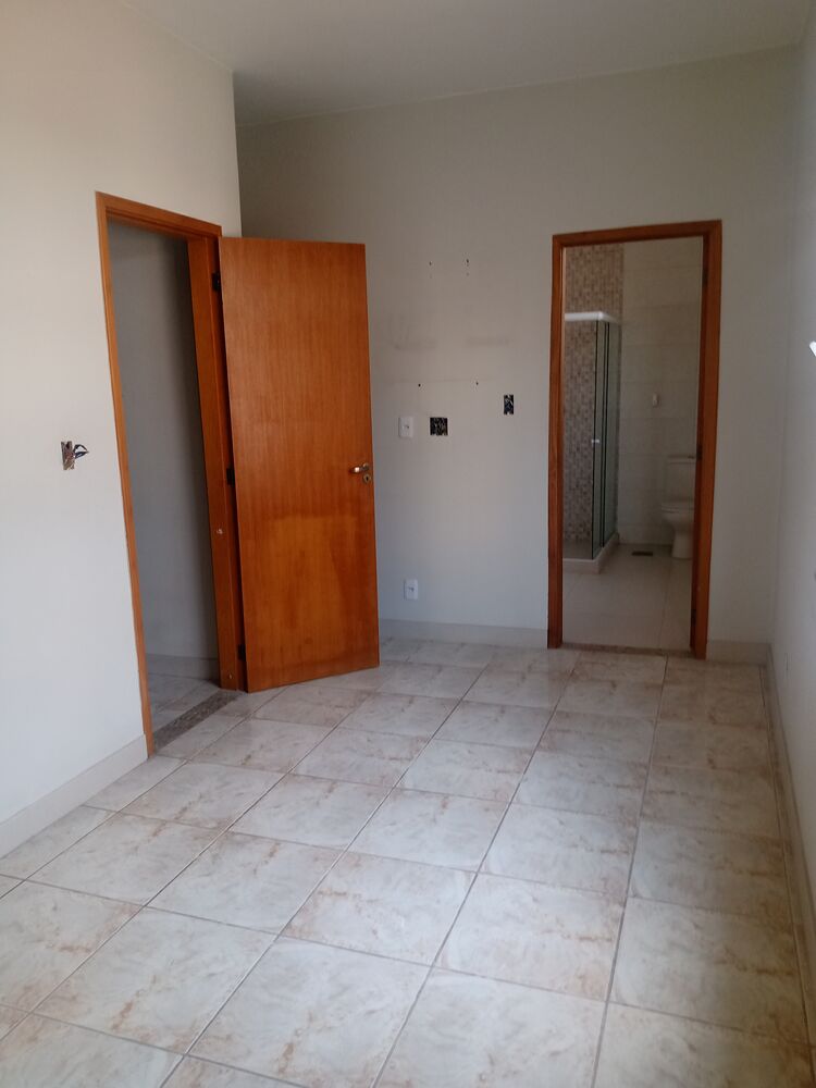 Casa à venda com 2 quartos, 110m² - Foto 18