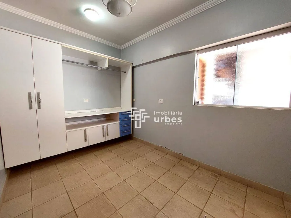 Casa, 3 quartos, 270 m² - Foto 11