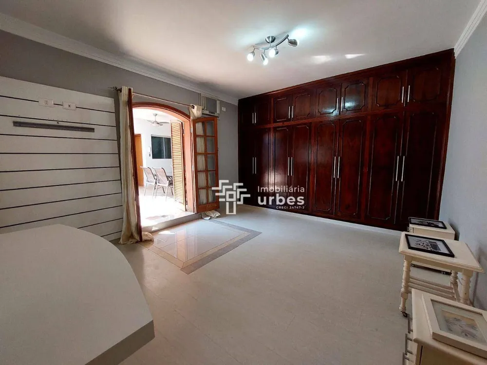 Casa, 3 quartos, 270 m² - Foto 7