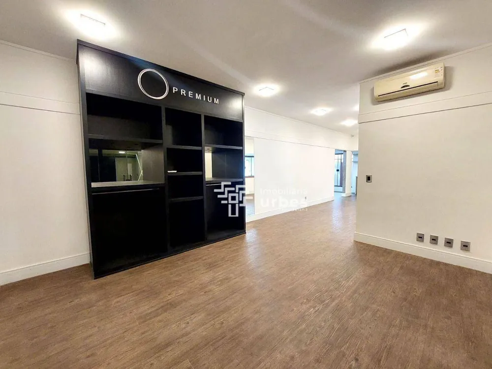 Casa, 3 quartos, 270 m² - Foto 2