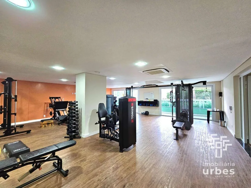 Apartamento, 3 quartos, 250 m² - Foto 2