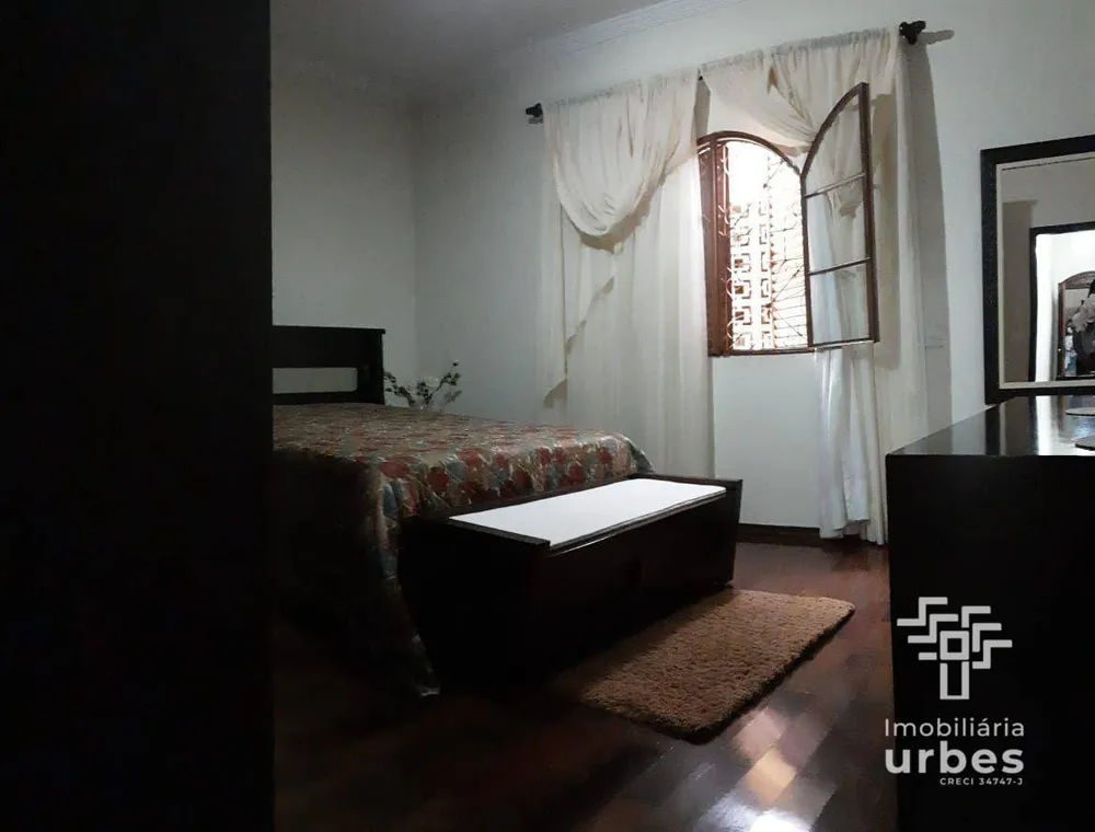 Casa, 3 quartos, 217 m² - Foto 6