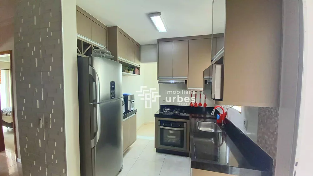 Apartamento à venda com 2 quartos, 73m² - Foto 1