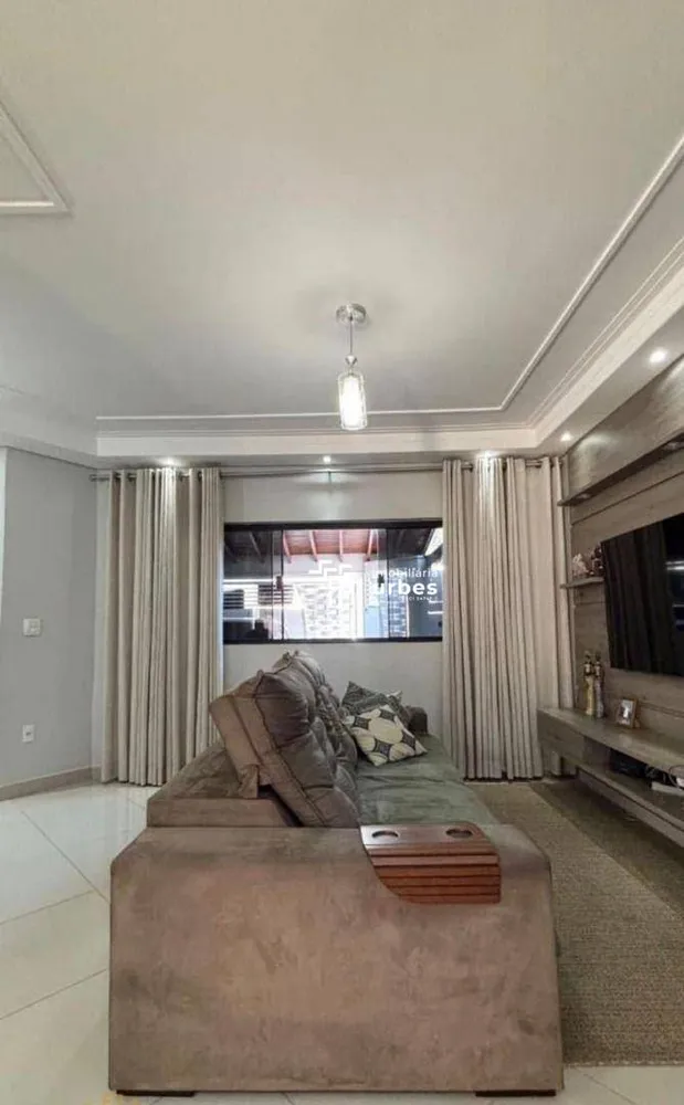 Casa, 3 quartos, 124 m² - Foto 2