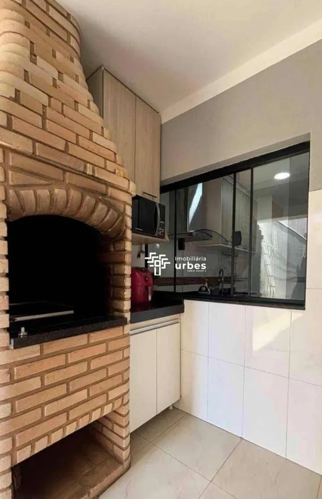 Casa, 3 quartos, 124 m² - Foto 2