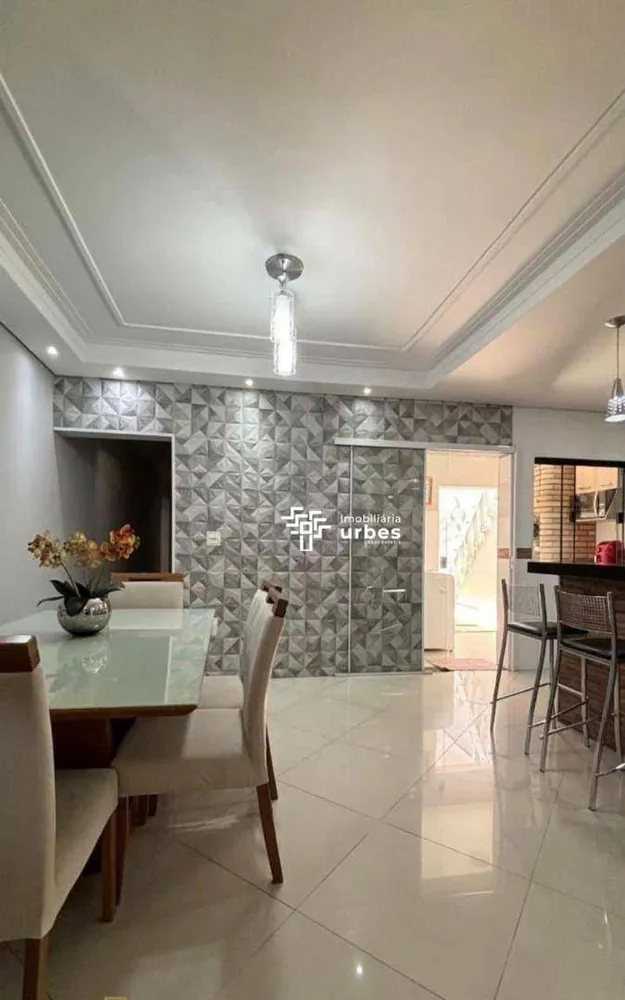 Casa, 3 quartos, 124 m² - Foto 3