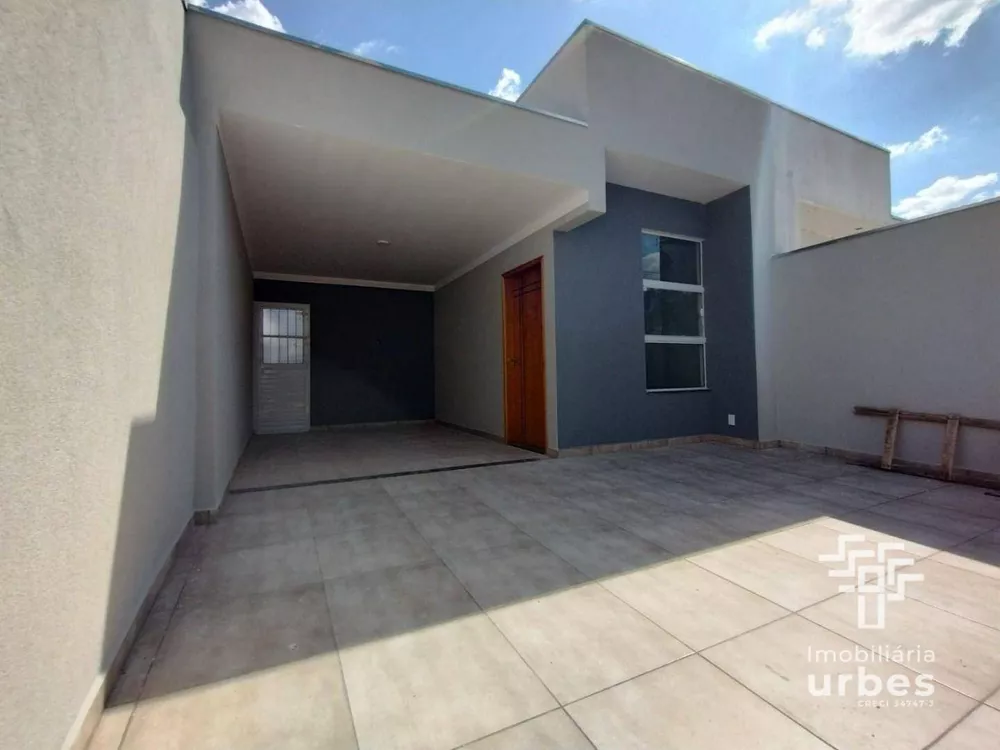 Casa à venda com 2 quartos, 76m² - Foto 1