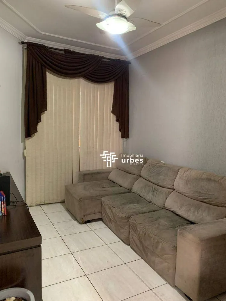 Casa, 3 quartos, 131 m² - Foto 2