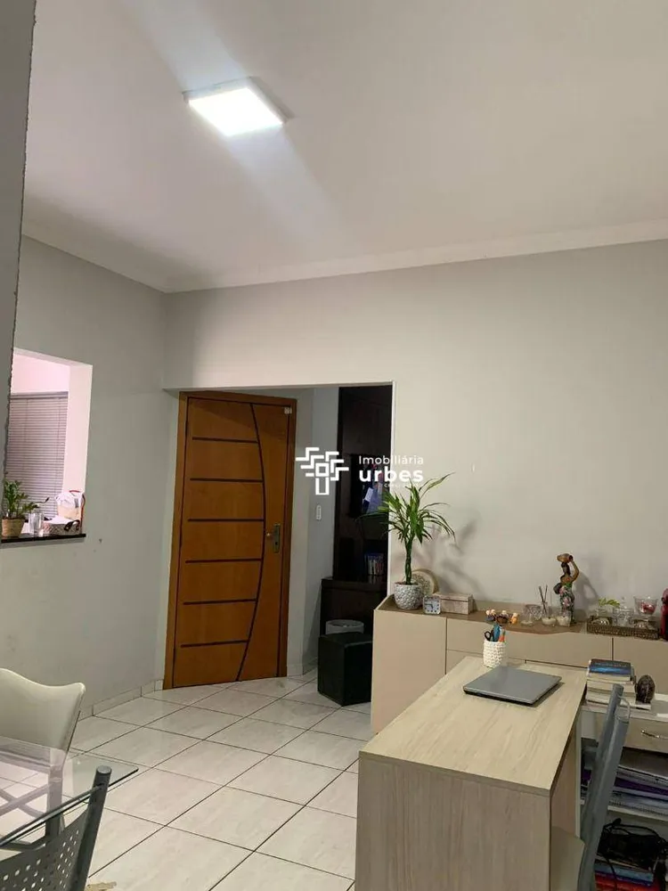 Casa, 3 quartos, 131 m² - Foto 6