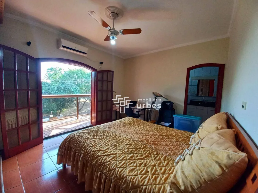 Casa, 3 quartos, 191 m² - Foto 5