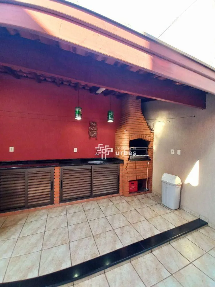 Casa, 3 quartos, 191 m² - Foto 4