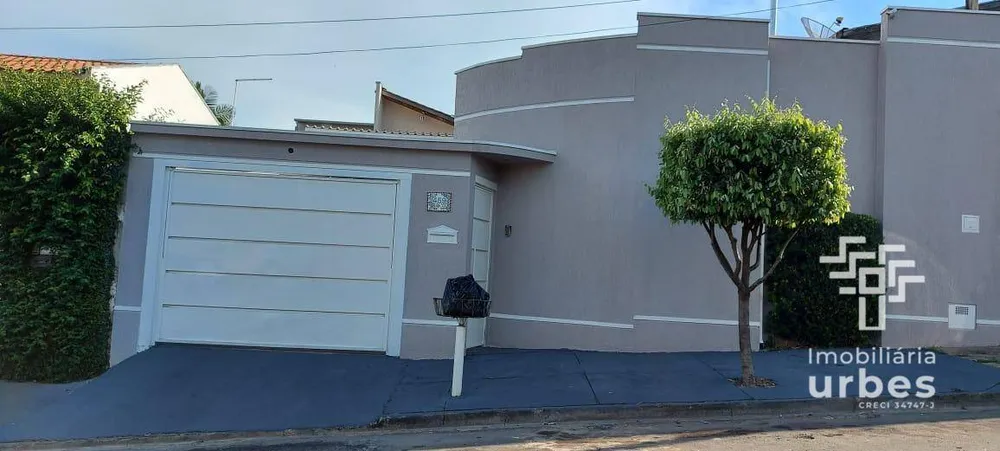 Casa, 3 quartos, 130 m² - Foto 1