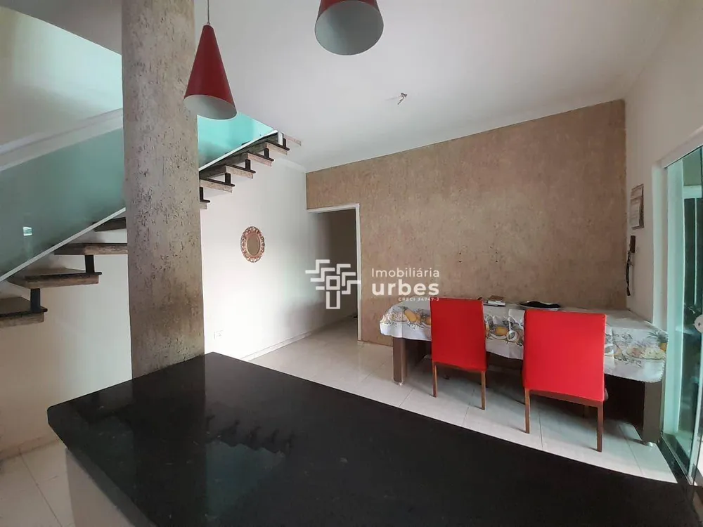 Casa, 4 quartos, 252 m² - Foto 7