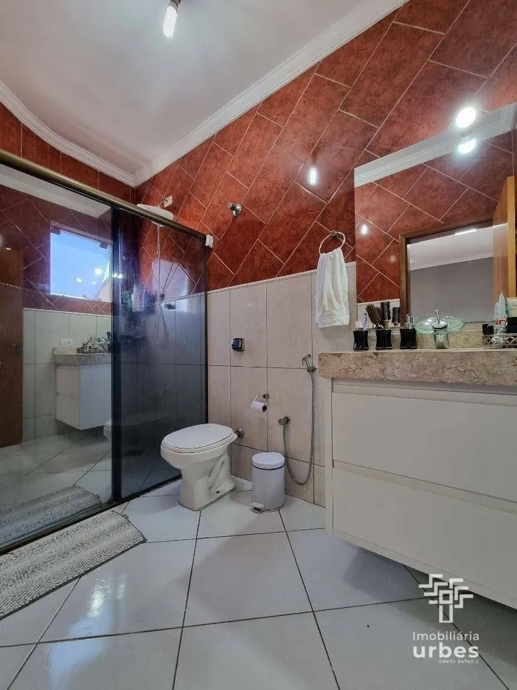 Casa, 3 quartos, 173 m² - Foto 6