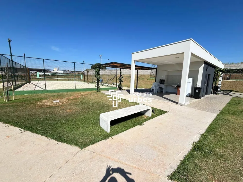 Loteamento e Condomínio, 217 m² - Foto 1