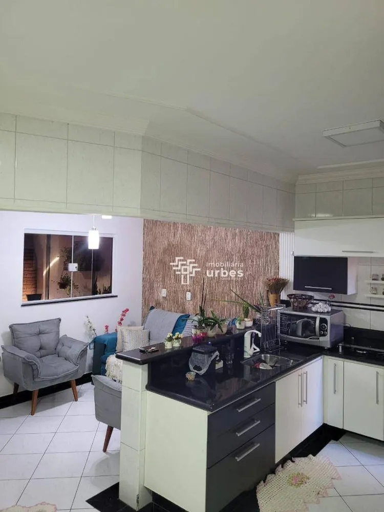 Casa, 3 quartos, 132 m² - Foto 3