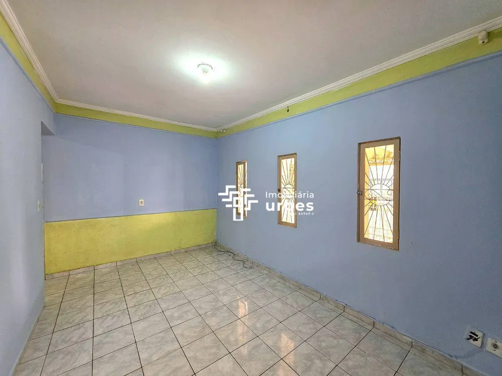 Casa, 3 quartos, 97 m² - Foto 1