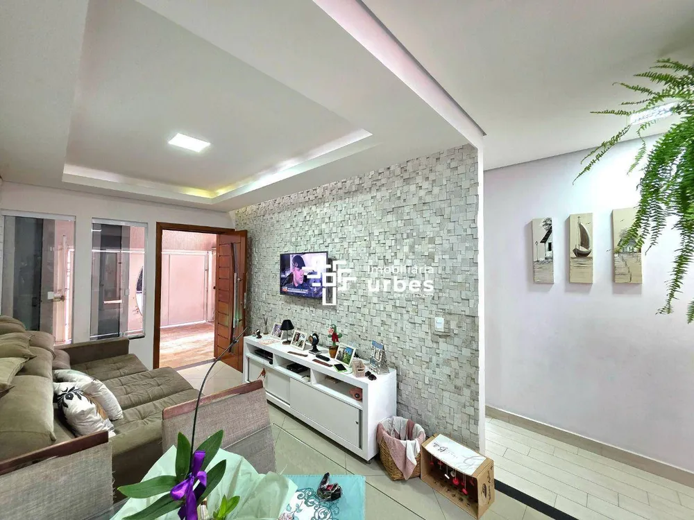 Casa, 3 quartos, 110 m² - Foto 2