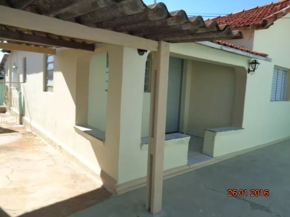 Casa à venda com 3 quartos, 143m² - Foto 4