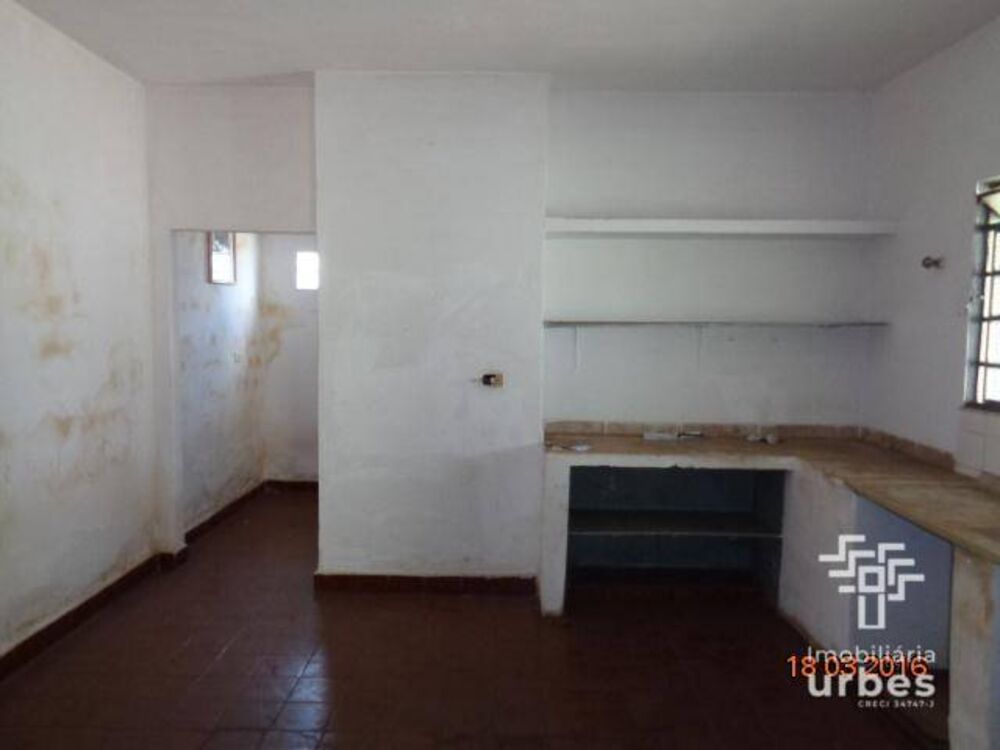 Casa à venda com 1 quarto, 70m² - Foto 6