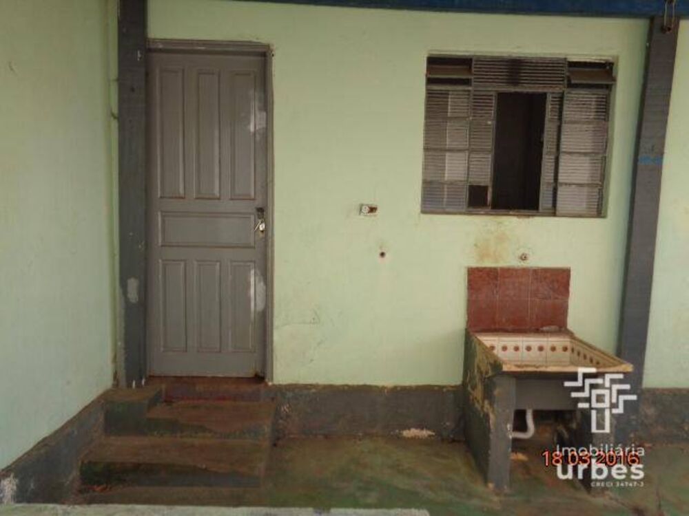 Casa à venda com 1 quarto, 70m² - Foto 5
