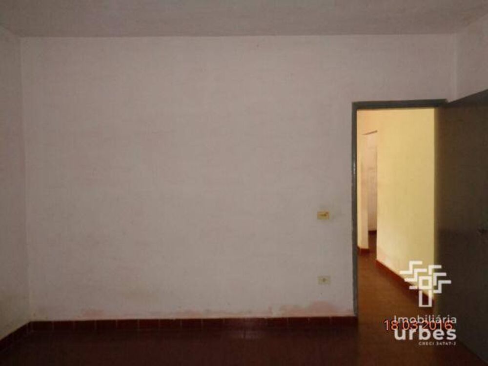 Casa à venda com 1 quarto, 70m² - Foto 8