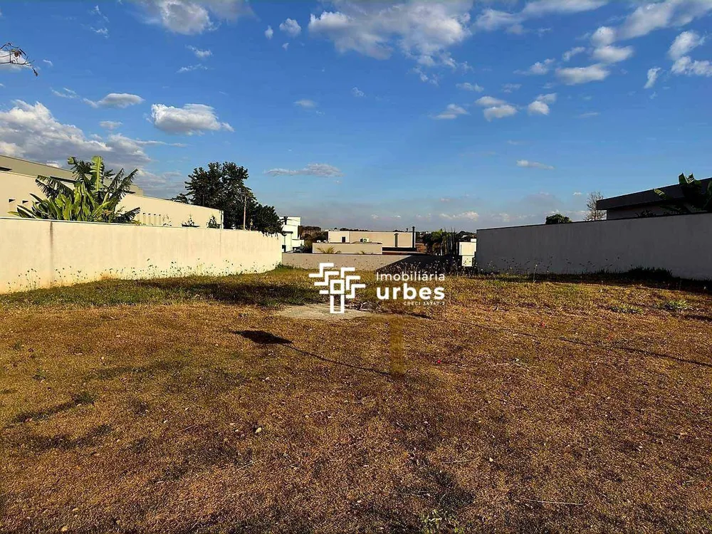 Loteamento e Condomínio, 1037 m² - Foto 1