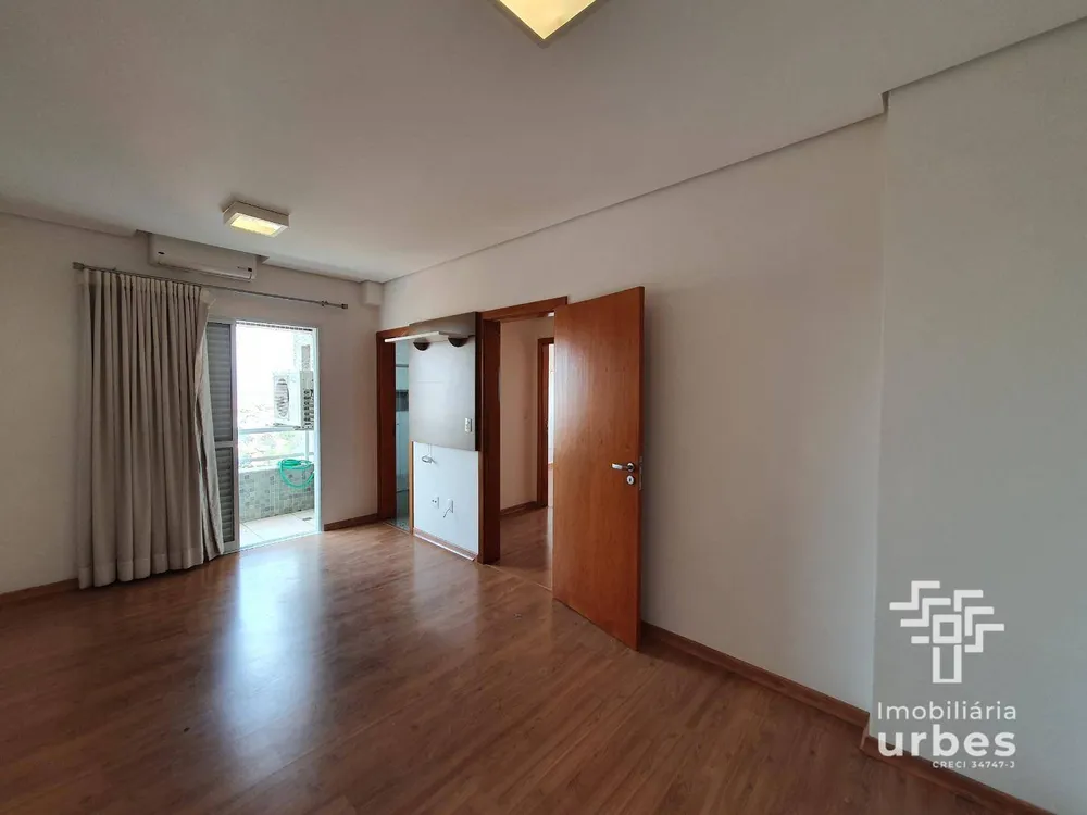Apartamento, 3 quartos, 256 m² - Foto 9
