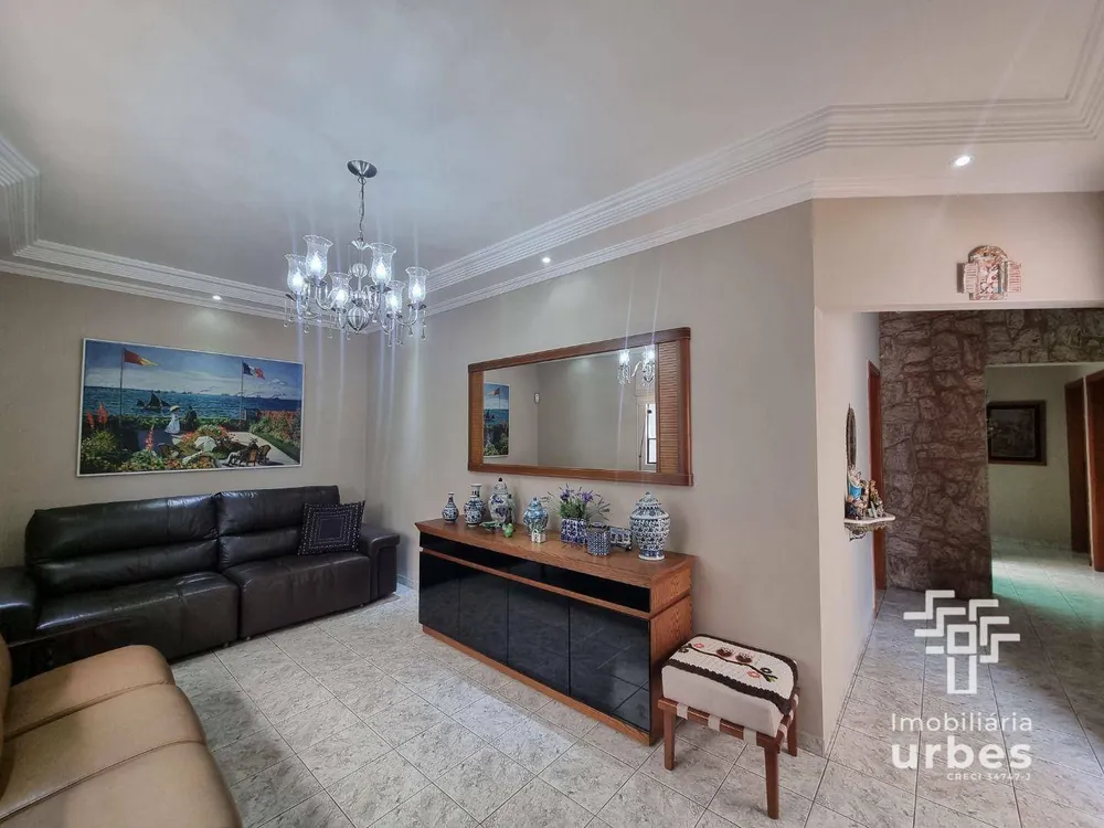 Casa, 3 quartos, 175 m² - Foto 2