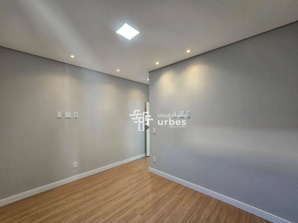 Casa, 3 quartos, 191 m² - Foto 2
