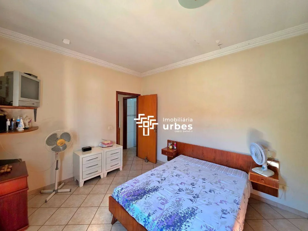 Casa, 3 quartos, 183 m² - Foto 10