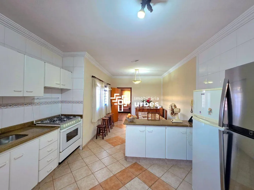 Casa, 3 quartos, 183 m² - Foto 7