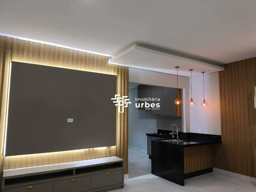 Casa, 3 quartos, 131 m² - Foto 2