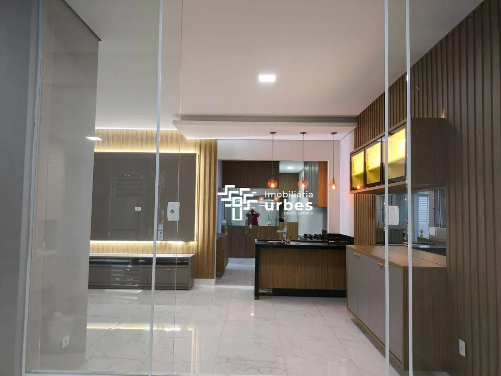 Casa, 3 quartos, 131 m² - Foto 3