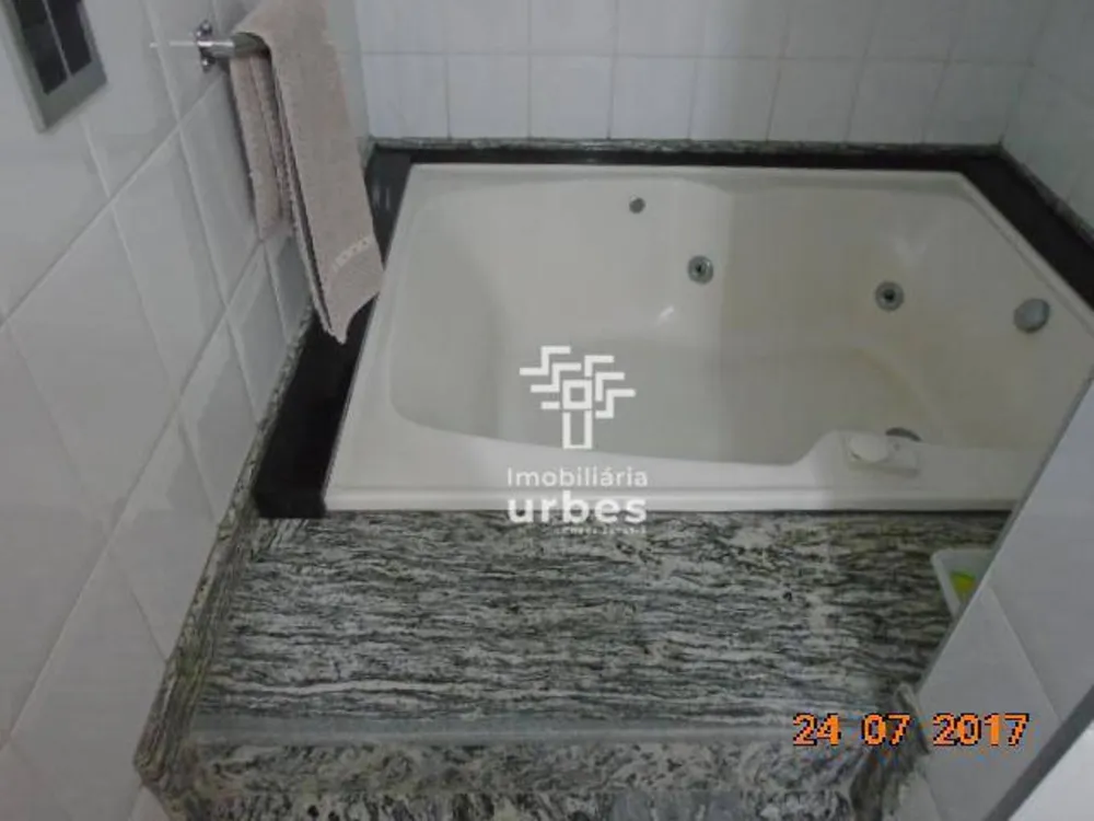 Apartamento, 3 quartos, 140 m² - Foto 1