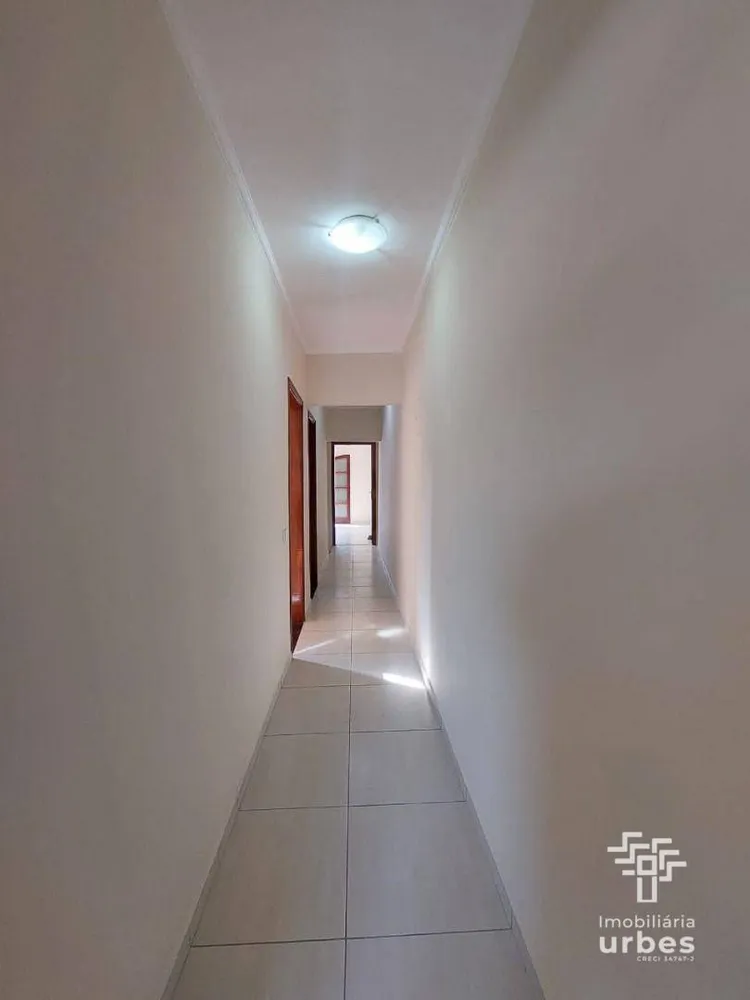 Casa, 3 quartos, 174 m² - Foto 4