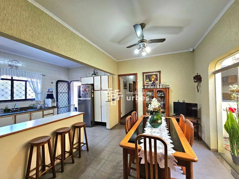 Casa, 3 quartos, 220 m² - Foto 4