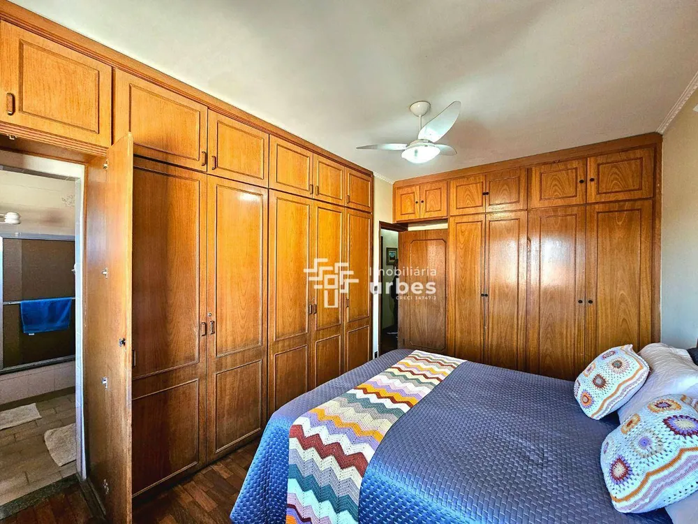 Casa, 3 quartos, 220 m² - Foto 8