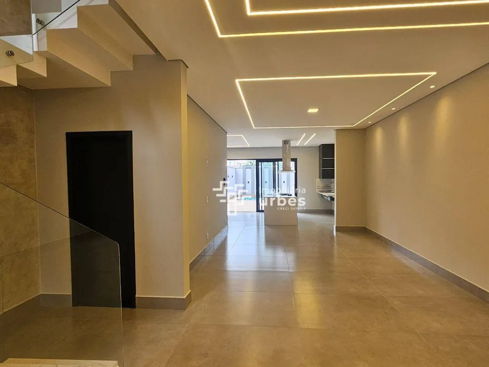 Casa, 3 quartos, 220 m² - Foto 4