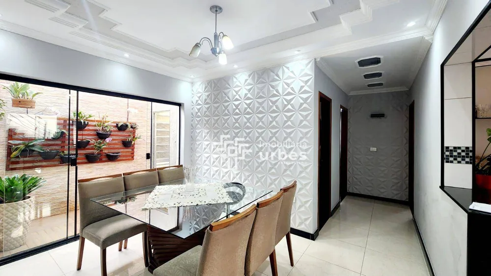 Casa, 4 quartos, 157 m² - Foto 1