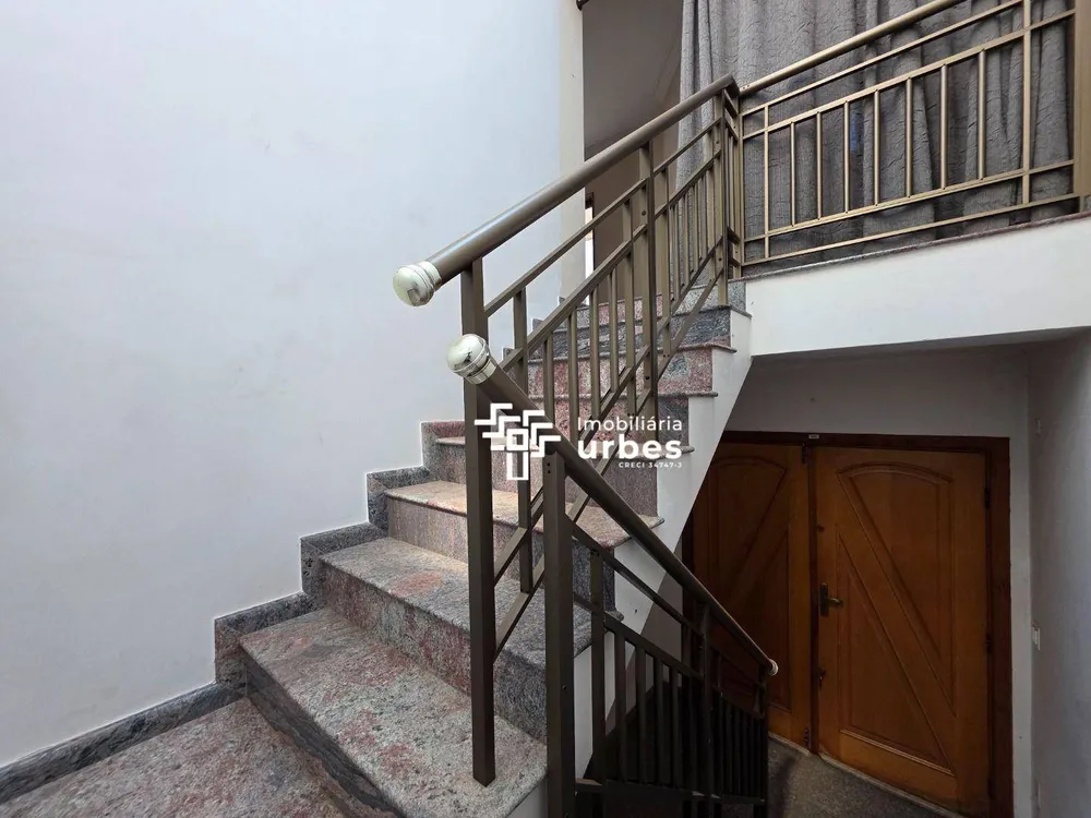 Casa, 3 quartos, 494 m² - Foto 2