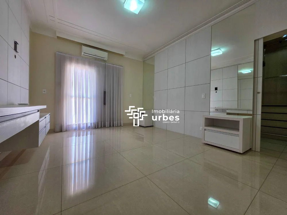 Casa, 4 quartos, 240 m² - Foto 6