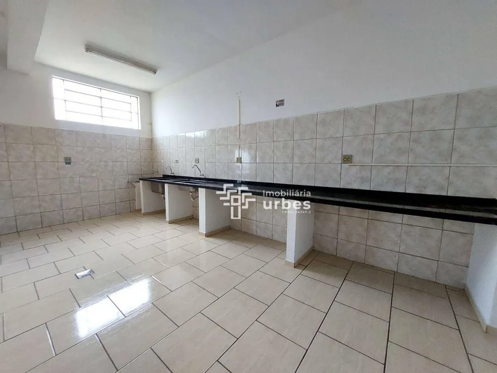 Loja-Salão, 300 m² - Foto 3